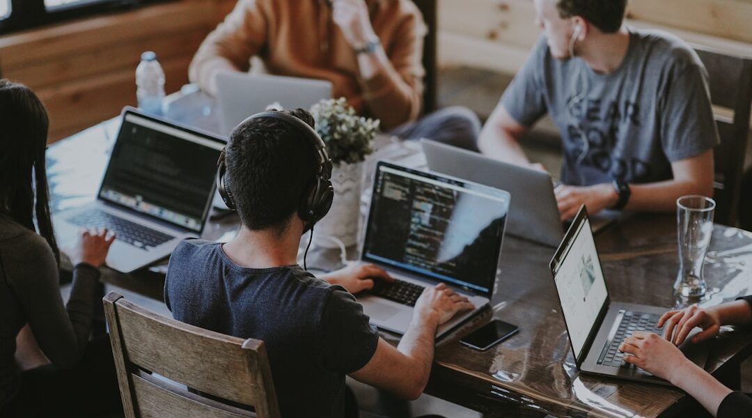 Remote first : bâtir une culture sur 5 fuseaux horaires